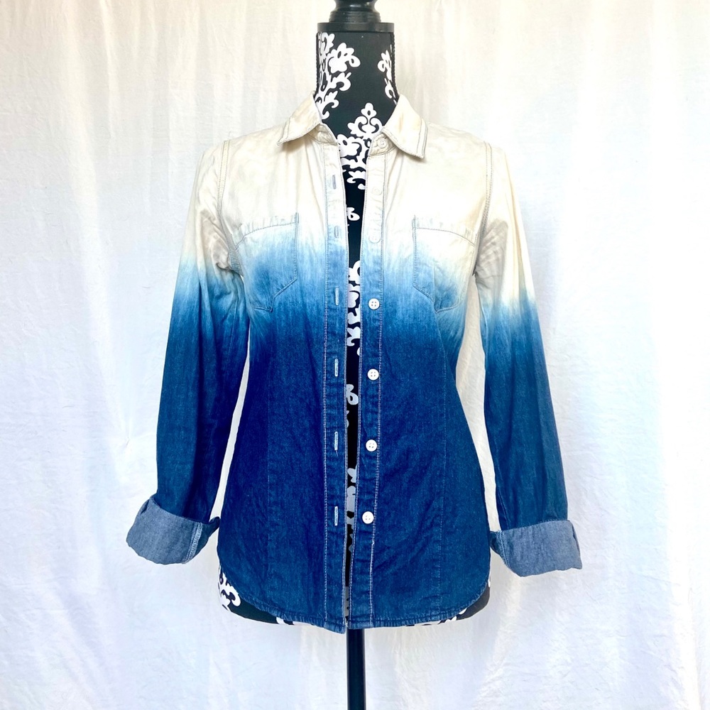 Ombré Chambray Button-Up - Picture 3 of 4